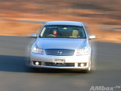 Тест-драйв Nissan Fuga